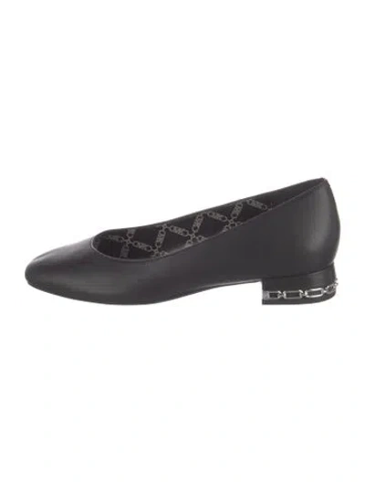 Pre-owned Michael Kors Leather Flats In Black