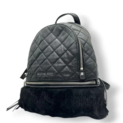 Pre-owned Michael Kors Leather Fur Backpack () In Black
