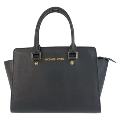 Pre-owned Michael Kors Leather Handbag () In Black