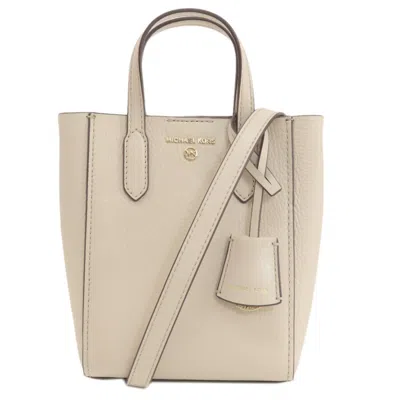 Pre-owned Michael Kors Leather Handbag () In Beige