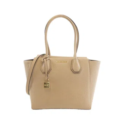 Pre-owned Michael Kors Leather Handbag () In Sand