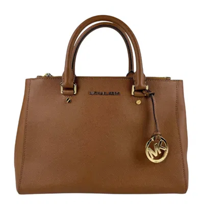 Pre-owned Michael Kors Leather Handbag Shoulder Bag () In Brown