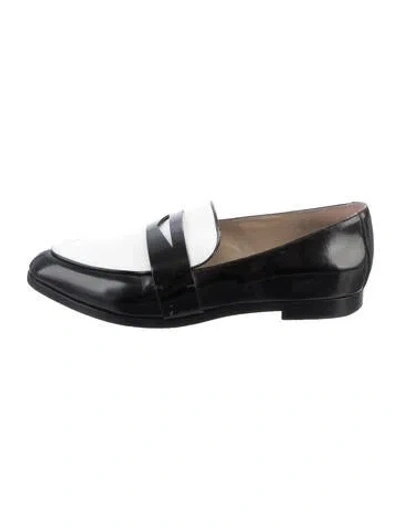 Pre-owned Michael Kors Leather Loafers In Black/white