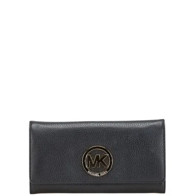 Pre-owned Michael Kors Leather Long Wallet (bi-fold) () In Black