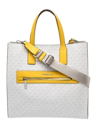 Pre-owned Michael Kors Leather Messenger Bag In White