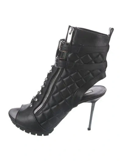 Pre-owned Michael Kors Leather Patterned Boots In Black
