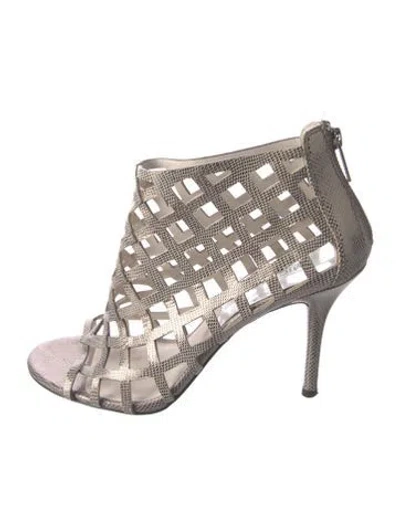 Pre-owned Michael Kors Leather Printed Pumps In Gray