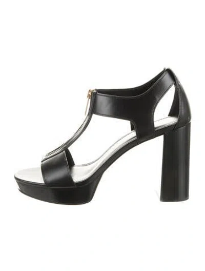 Pre-owned Michael Kors Leather Pumps In Black