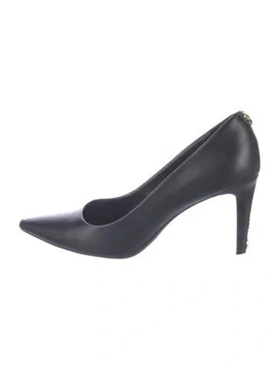 Pre-owned Michael Kors Leather Pumps In Blue