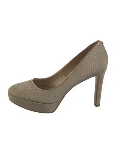 Pre-owned Michael Kors Leather Pumps W/ Tags In Green