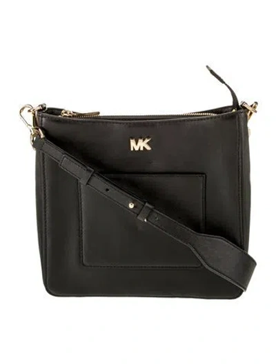 Pre-owned Michael Kors Leather Shoulder Bag In Black