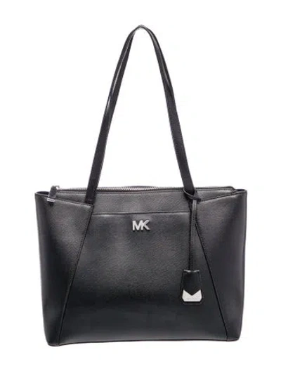 Pre-owned Michael Kors Leather Shoulder Bag In Black
