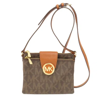Pre-owned Michael Kors Leather Shoulder Bag () In Brown