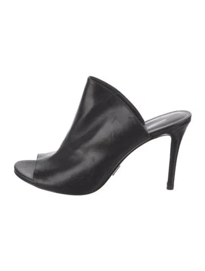 Pre-owned Michael Kors Leather Slides In Black