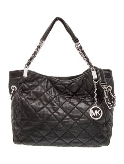 Pre-owned Michael Kors Leather Tote In Black