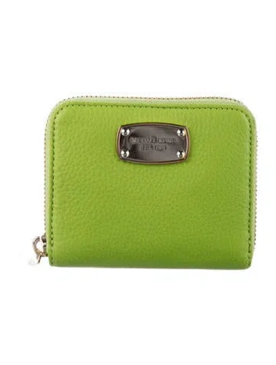 Pre-owned Michael Kors Leather Wallet In Green