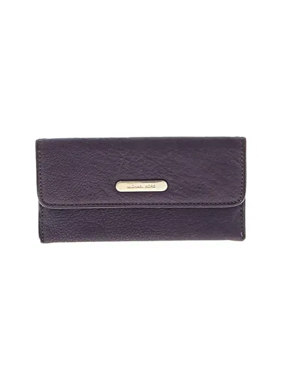 Pre-owned Michael Kors Leather Wallet In Purple