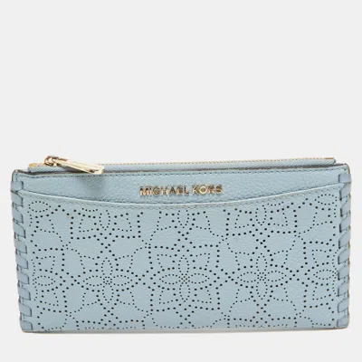 Pre-owned Michael Kors Light Blue Leather Lasercut Karson Slim Card Case