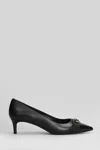 Michael Kors Mandy Flex Pumps In Black Leather In Black