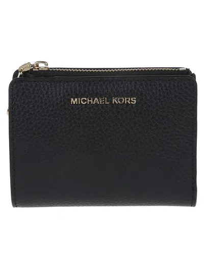 Michael Kors Medium Snap Jet Set Billfold Wallet In Black