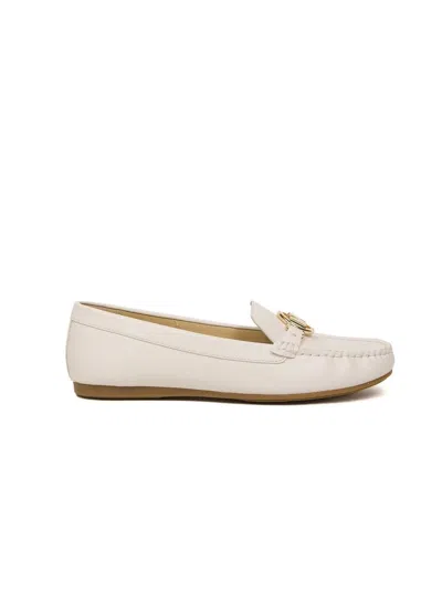 Michael Kors Moccasin In Neutral
