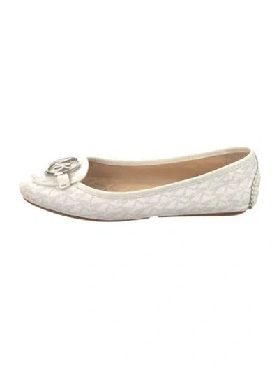 Pre-owned Michael Kors Monogram Pattern Flats In White