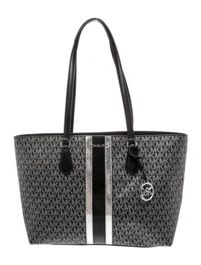 Pre-owned Michael Kors Monogram Shoulder Bag In Gray