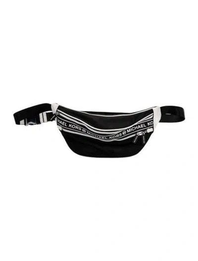 Pre-owned Michael Kors Nylon Belt Bag In Black