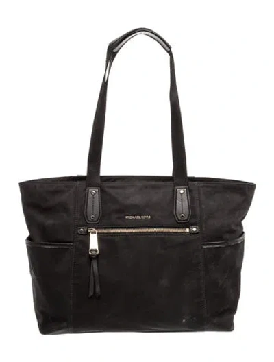 Pre-owned Michael Kors Nylon Shoulder Bag In Black