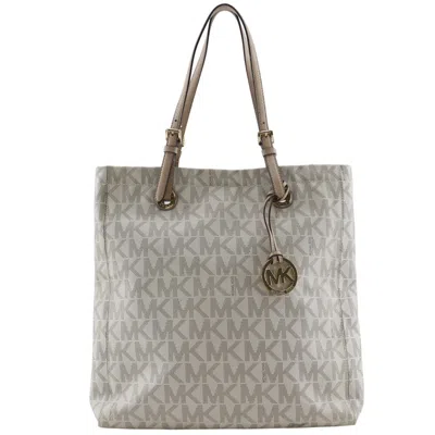 Pre-owned Michael Kors Off-white Pvc Tote Bag ()