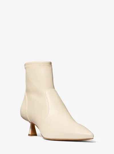 Michael Kors Outlet Amali Kitten Boot In Neutral