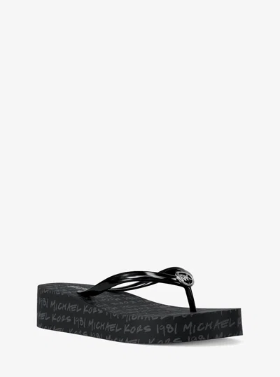 Michael Kors Outlet Bedford Logo Flip Flop In Black