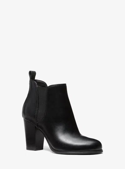 Michael Kors Outlet Evaline Signature Logo Trim Boot In Black