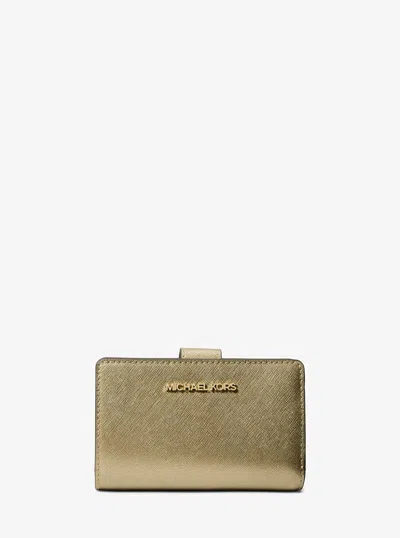 Michael Kors Outlet Jet Set Medium Metallic Saffiano Leather Bi-fold Wallet In Gold