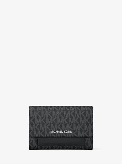 Michael Kors Outlet Jet Set Medium Signature Logo 2-in-1 Wallet In Black