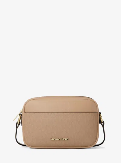 Michael Kors Outlet Jet Set Small Signature Logo Camera Crossbody Bag In Sand
