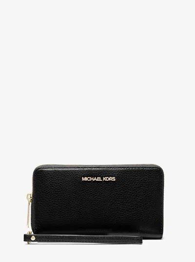 Michael Kors Outlet Large Pebbled Leather Smartphone Wristlet In Black