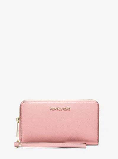 Michael Kors Outlet Large Pebbled Leather Smartphone Wristlet In Pink