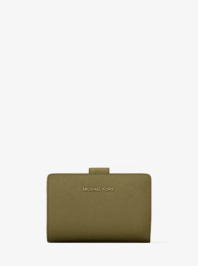 Michael Kors Outlet Medium Crossgrain Leather Wallet In Green