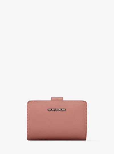 Michael Kors Outlet Medium Saffiano Leather Wallet In Pink