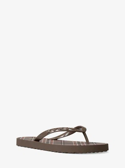 Michael Kors Outlet Plaid Print Flip Flop In Grey