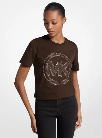 Michael Kors Outlet Studded Logo Charm Organic Cotton Jersey T-shirt In Brown