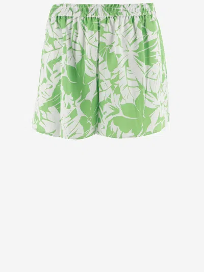 Michael Kors Palm Print Satin Short Pants In Green
