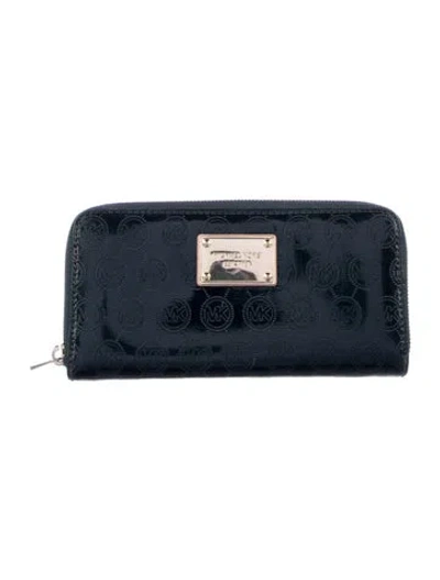 Pre-owned Michael Kors Patent Leather Graphic Print Continental Wallet In Green