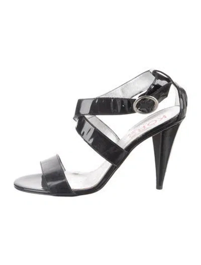 Pre-owned Michael Kors Patent Leather Pumps In Black