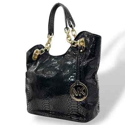 Pre-owned Michael Kors Patent Leather Tote Bag () In Black