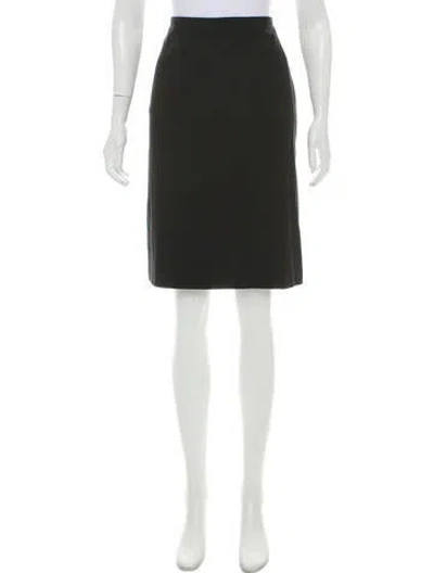 Pre-owned Michael Kors Pleated Knee-length Skirt In Black