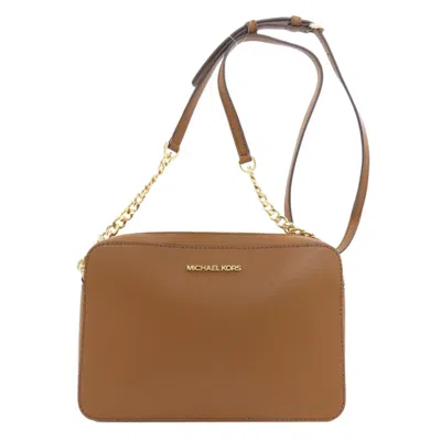 Pre-owned Michael Kors Pvc Shoulder Bag () In Brown