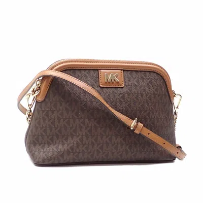 Pre-owned Michael Kors Pvc Shoulder Bag () In Brown