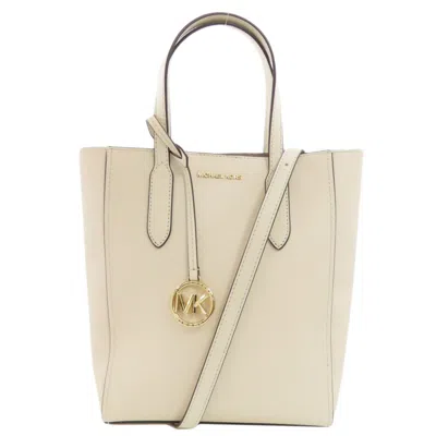 Pre-owned Michael Kors Pvc Tote Bag () In White